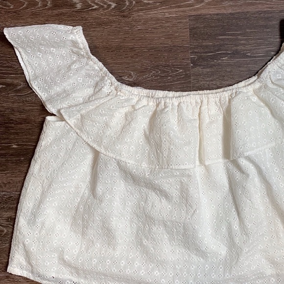Express Off Shoulder White Eyelet Lace Top L - Picture 4 of 4